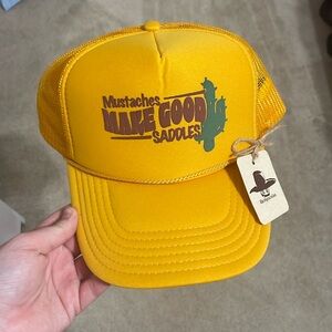 Brand new super cute trucker hat!!